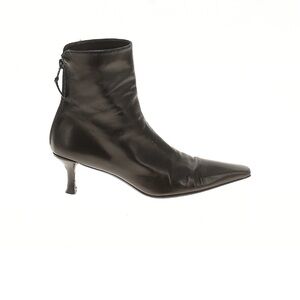 Stuart Weitzman Sleek Black Heeled Boots Vintage